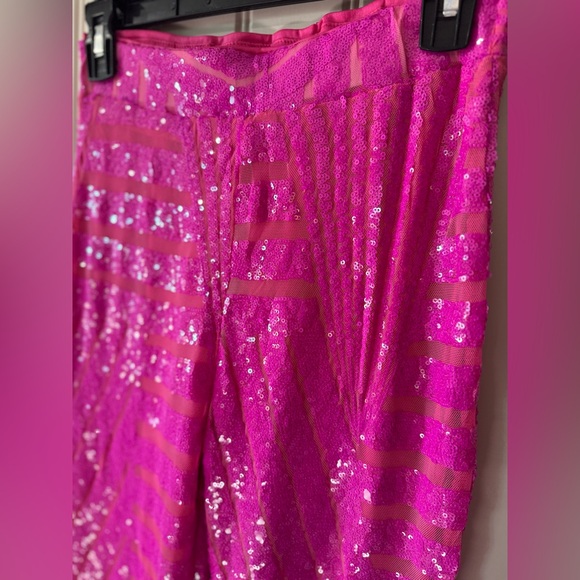 2/for $20 🪩 Hot Pink, Sparkly Sequins, High Waisted, Wide Leg Bell Bottoms - Picture 8 of 16